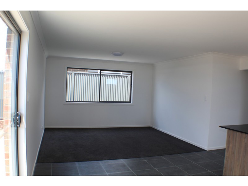 27 Angove, Blakeview SA 5114
