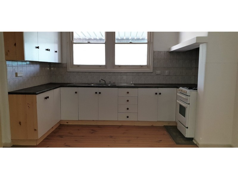 5 RICHARDS AVENUE, Gawler South SA 5118