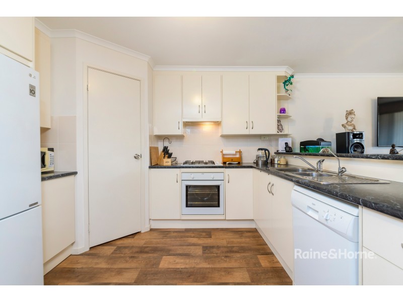 13 MAYFAIR DRIVE, Andrews Farm SA 5114