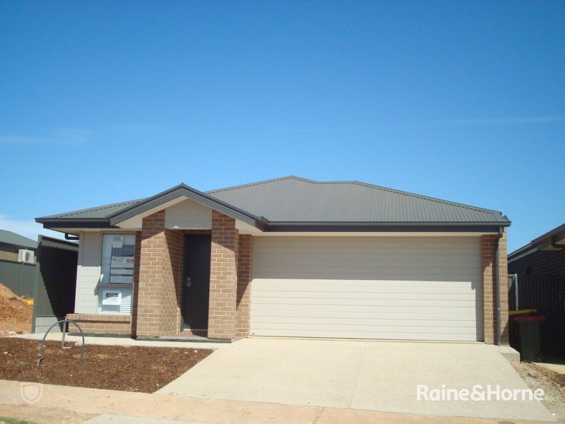 38 Angove Drive, Blakeview SA 5114