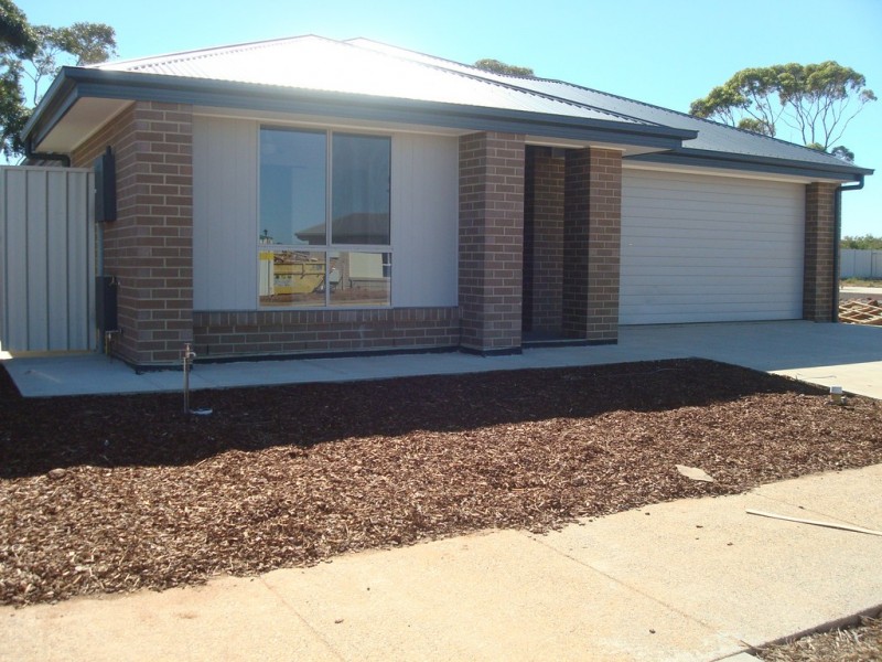 Lot 706 Catalonia Avenue, Munno Para West SA 5115