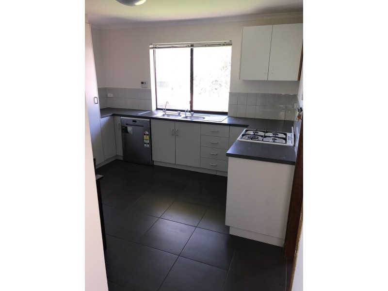 34 STERLING COURT, Smithfield Plains SA 5114