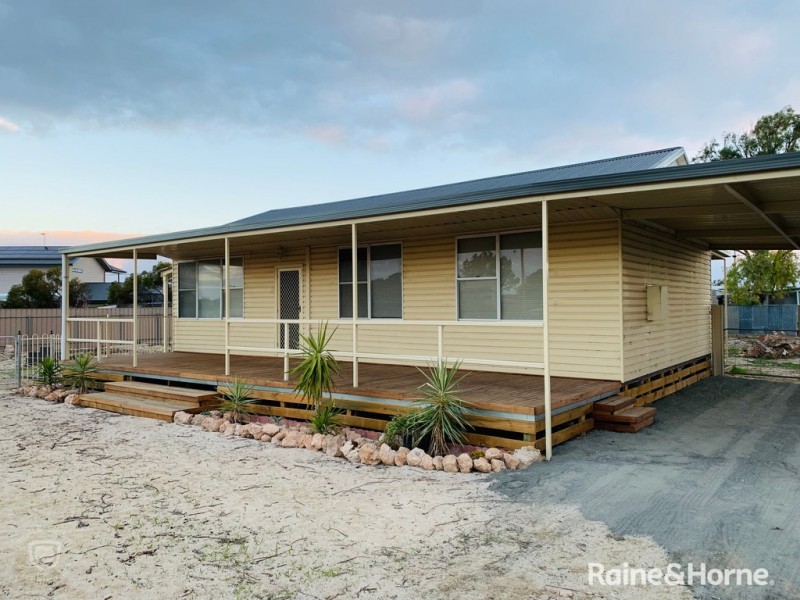 20 HERON CRESCENT, Thompson Beach SA 5501