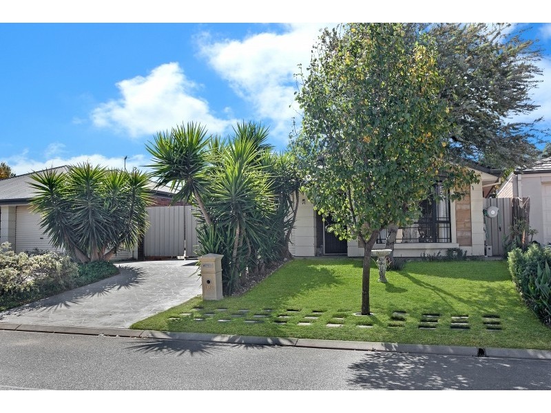 12 McGonigal Drive, Willaston SA 5118
