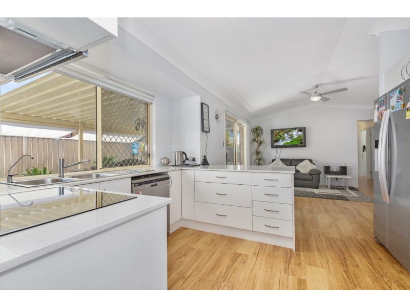 27 Urunga Drive, Pottsville NSW 2489