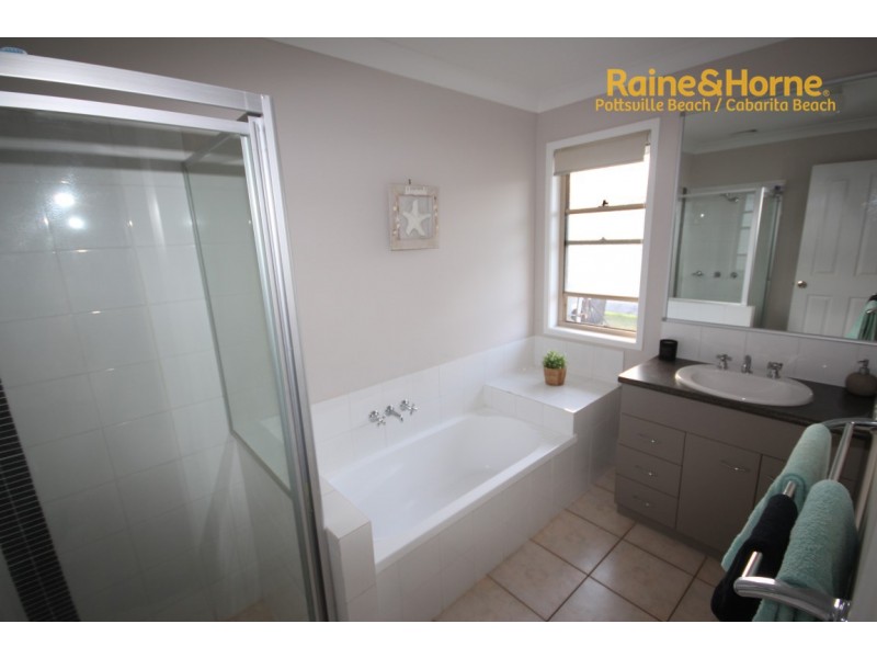 15 GREY GUM STREET, Pottsville NSW 2489