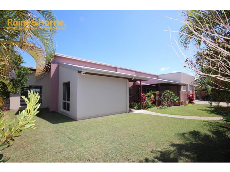 19 URUNGA DRIVE, Pottsville NSW 2489