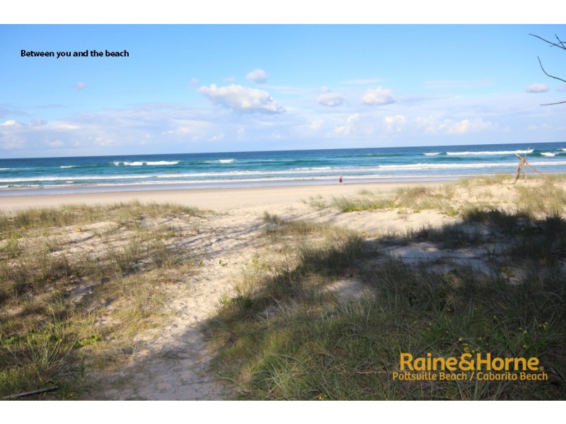 14 Surfside Crescent, Pottsville NSW 2489