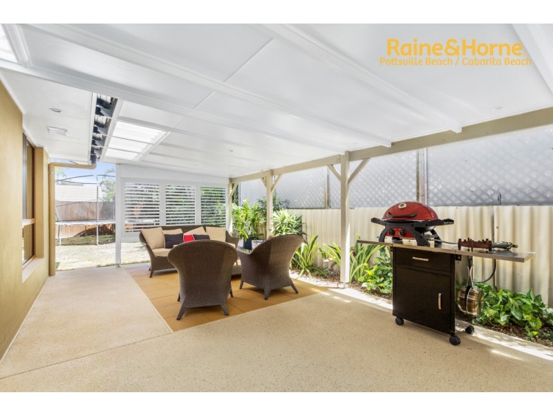 14 Surfside Crescent, Pottsville NSW 2489