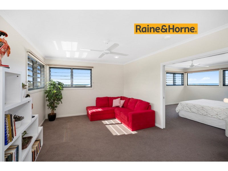 13 Woodfull Crescent, Pottsville NSW 2489