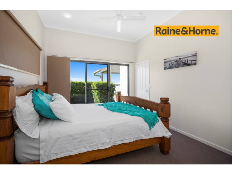 13 Woodfull Crescent, Pottsville NSW 2489