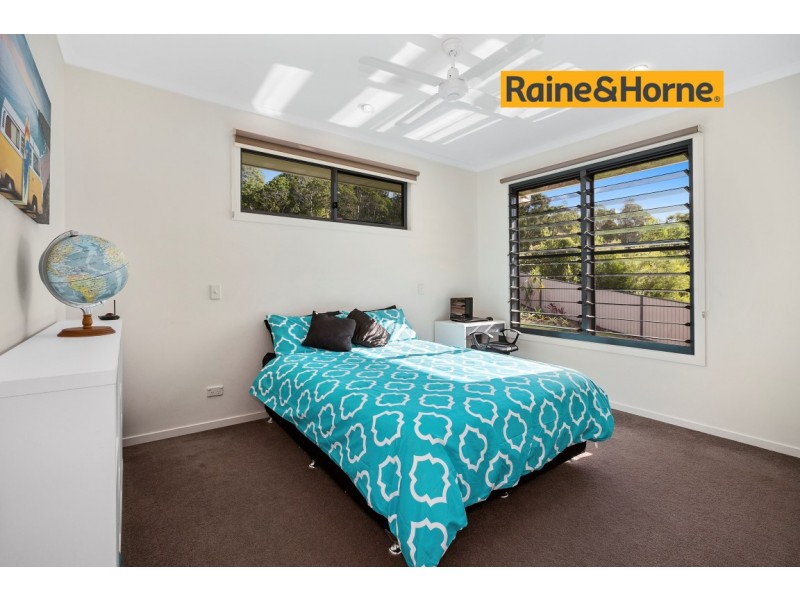 13 Woodfull Crescent, Pottsville NSW 2489