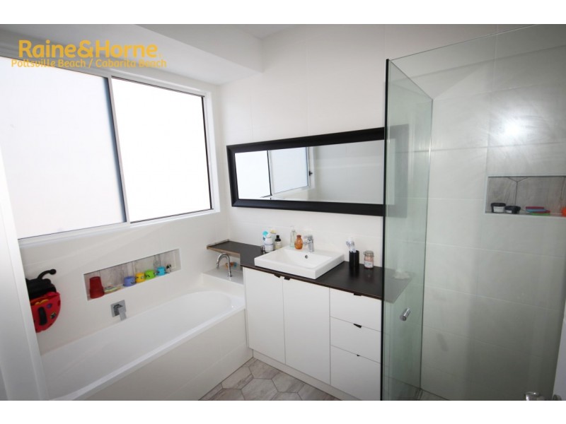 207 Overall Drive, Pottsville NSW 2489