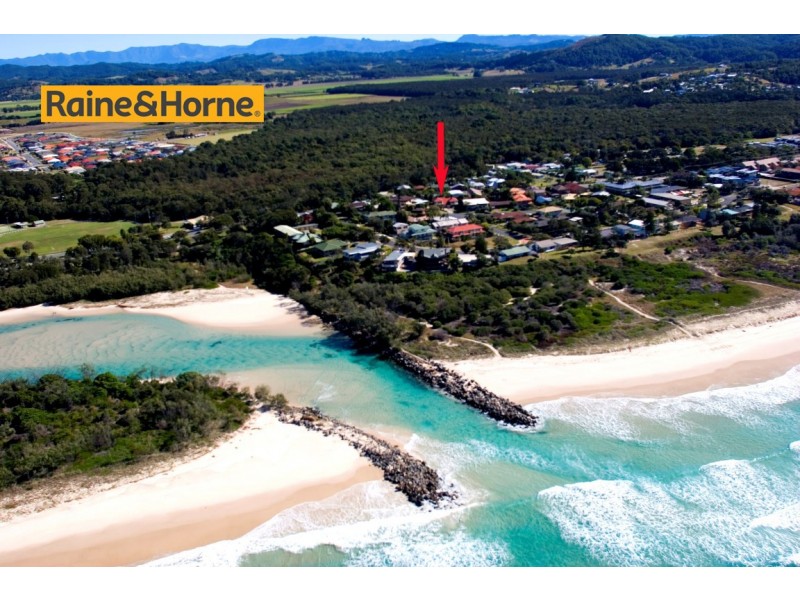 1/8 Seabrae Court, Pottsville NSW 2489