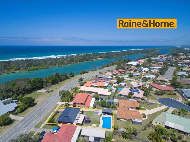 50 Overall Drive, Pottsville NSW 2489