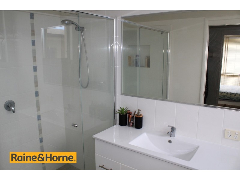 2/27 Newcastle Drive, Pottsville NSW 2489