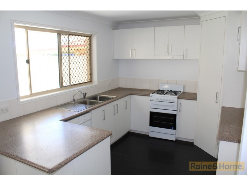 34 McKenzie Avenue, Pottsville NSW 2489