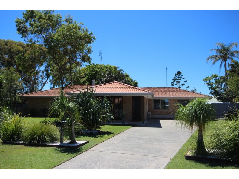 5 Beatrice Court, Pottsville NSW 2489