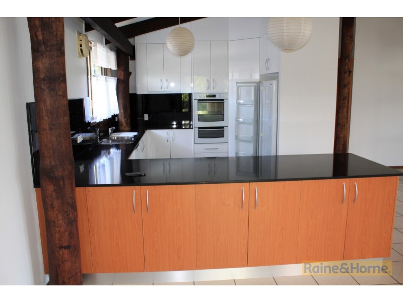 13 Tweed Coast Road, Pottsville NSW 2489