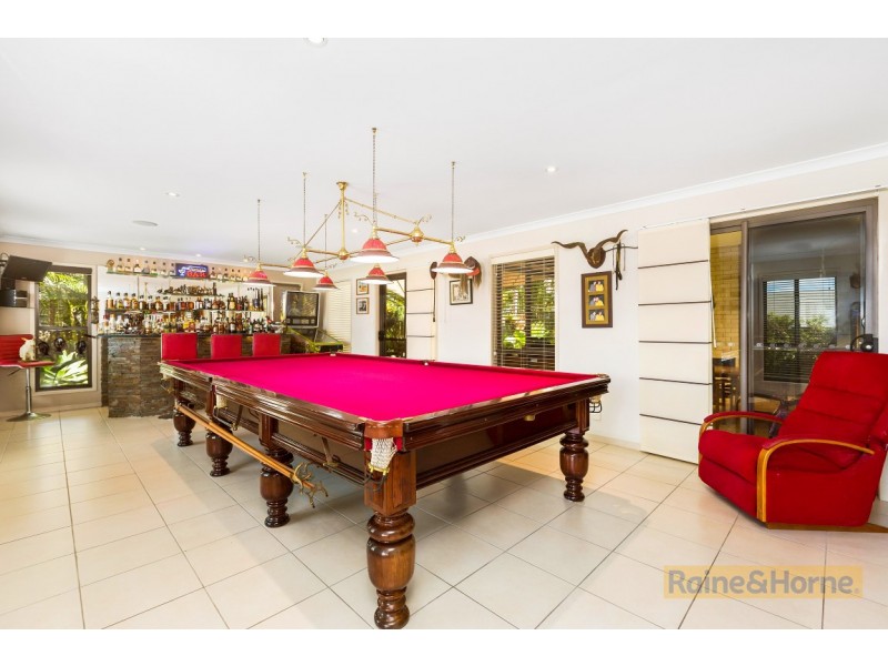 5 Woodfull Crescent, Pottsville NSW 2489