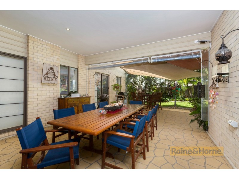 5 Woodfull Crescent, Pottsville NSW 2489