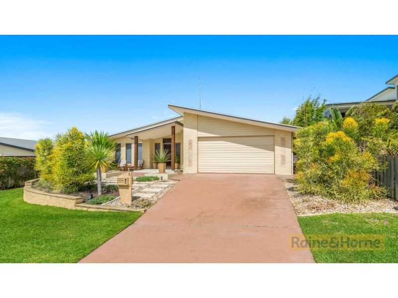 5 Woodfull Crescent, Pottsville NSW 2489