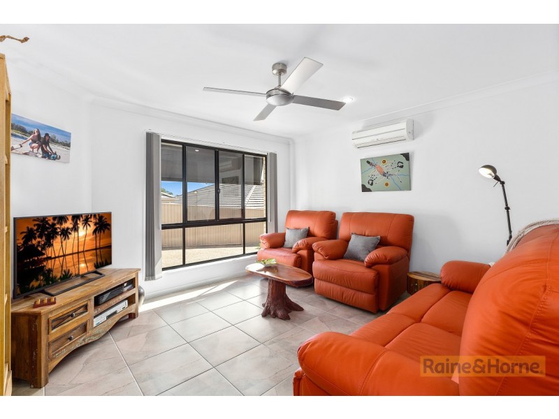 2/67 Newcastle Drive, Pottsville NSW 2489