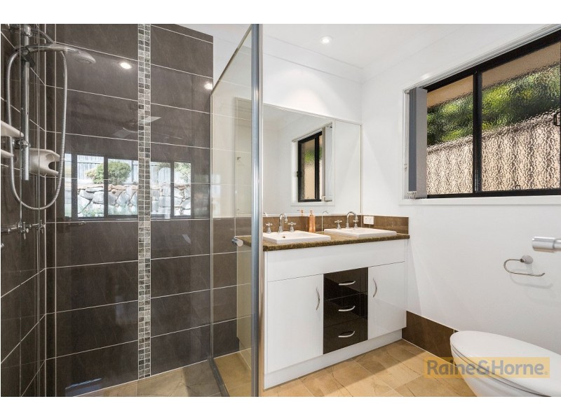 2/67 Newcastle Drive, Pottsville NSW 2489