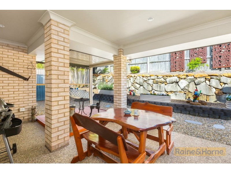 2/67 Newcastle Drive, Pottsville NSW 2489