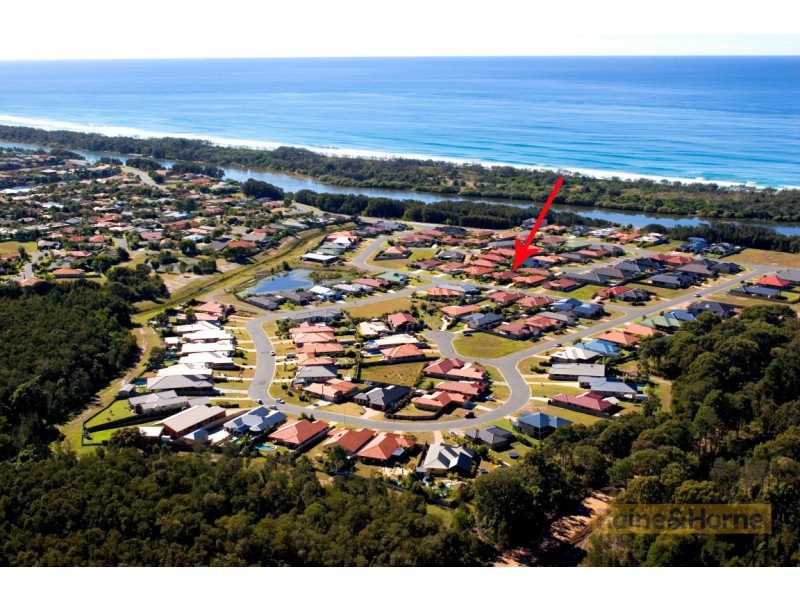 19 Taylor Drive, Pottsville NSW 2489