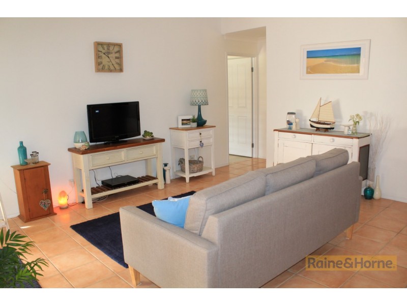 19 Taylor Drive, Pottsville NSW 2489