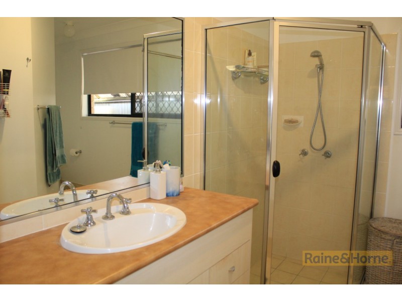 19 Taylor Drive, Pottsville NSW 2489