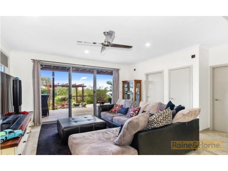 24 Sassafras Street, Pottsville NSW 2489