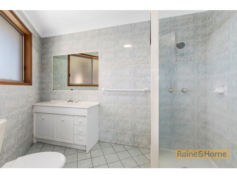 1/2 Edward Avenue, Pottsville NSW 2489