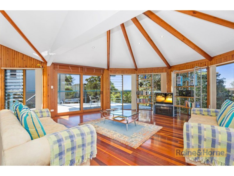 36 Sassafras Street, Pottsville NSW 2489