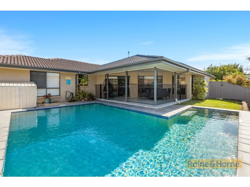 10 Urunga Drive, Pottsville NSW 2489