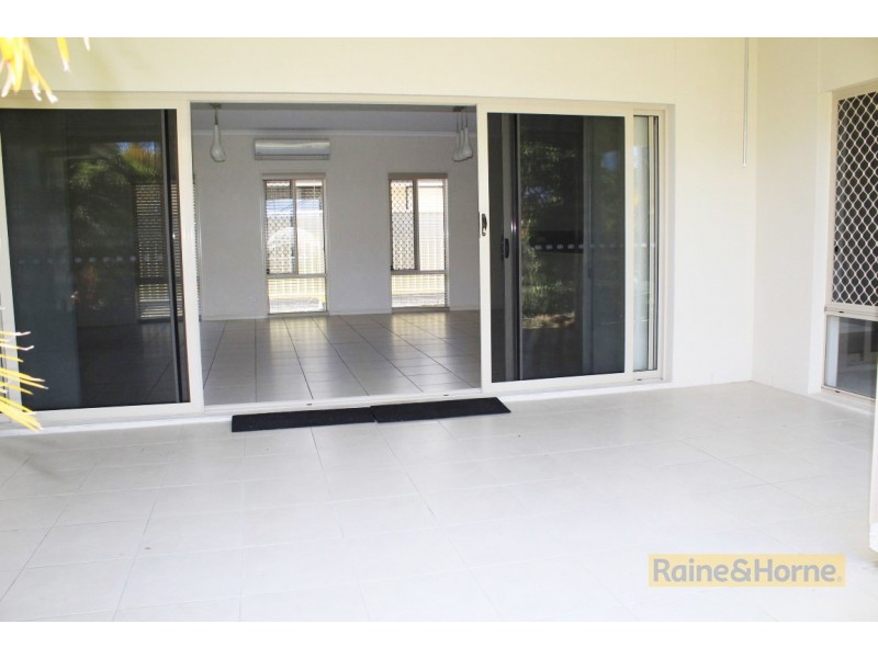 8 Sugar Glider Drive, Pottsville NSW 2489