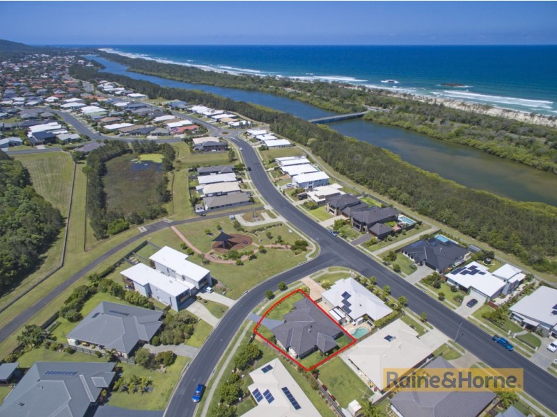 5 Hassett Drive, Pottsville NSW 2489