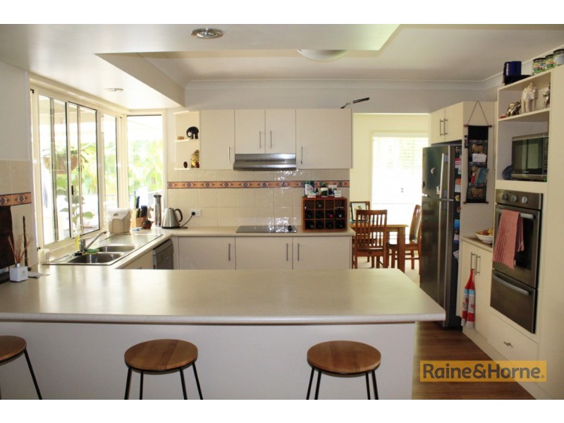 5 Kippax Place, Pottsville NSW 2489