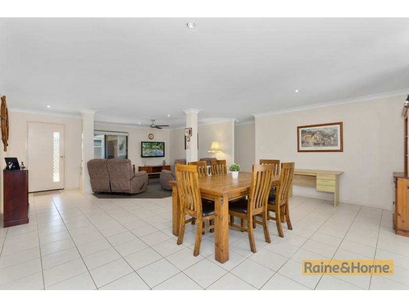 2/51 Mylestom Circle, Pottsville NSW 2489