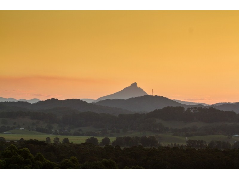 38 LOMANDRA AVENUE, Pottsville NSW 2489