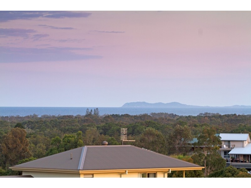 38 LOMANDRA AVENUE, Pottsville NSW 2489