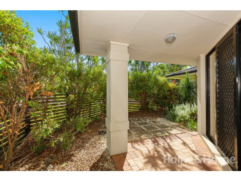 2 /39 Border Crescent, Pottsville NSW 2489