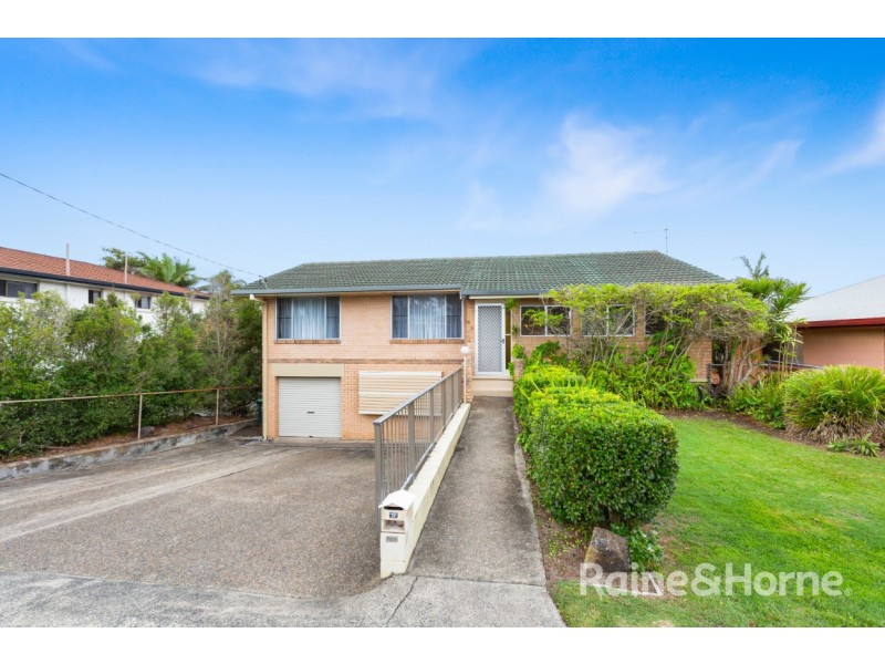 17 Tweed Coast Road, Pottsville NSW 2489