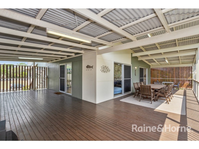 11 Elfran Avenue, Pottsville NSW 2489