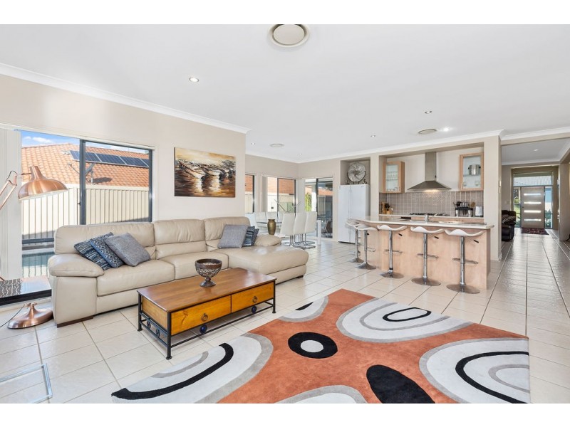 15 Mylestom Circuit, Pottsville NSW 2489