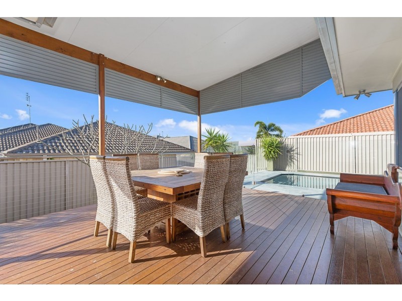 15 Mylestom Circuit, Pottsville NSW 2489