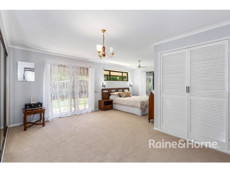 127 Smiths Creek Road, Uki NSW 2484