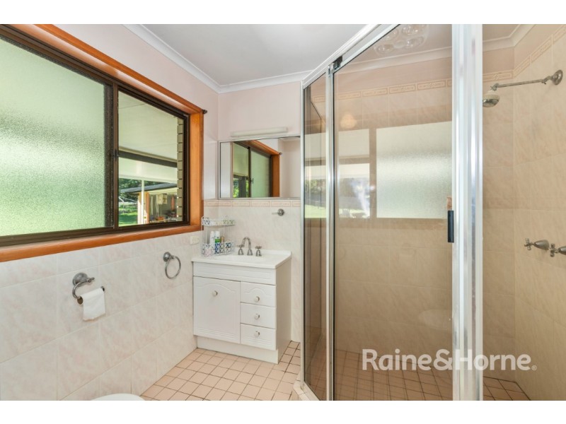 127 Smiths Creek Road, Uki NSW 2484