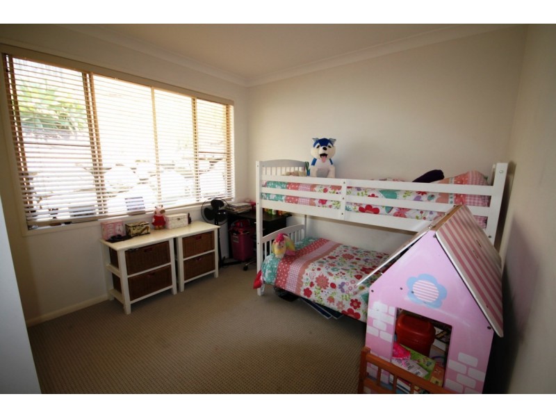 2 / 27 Newcastle Drive, Pottsville NSW 2489